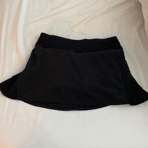 lululemon athletica Dresses & Skirts - Brand new lululemon skirt